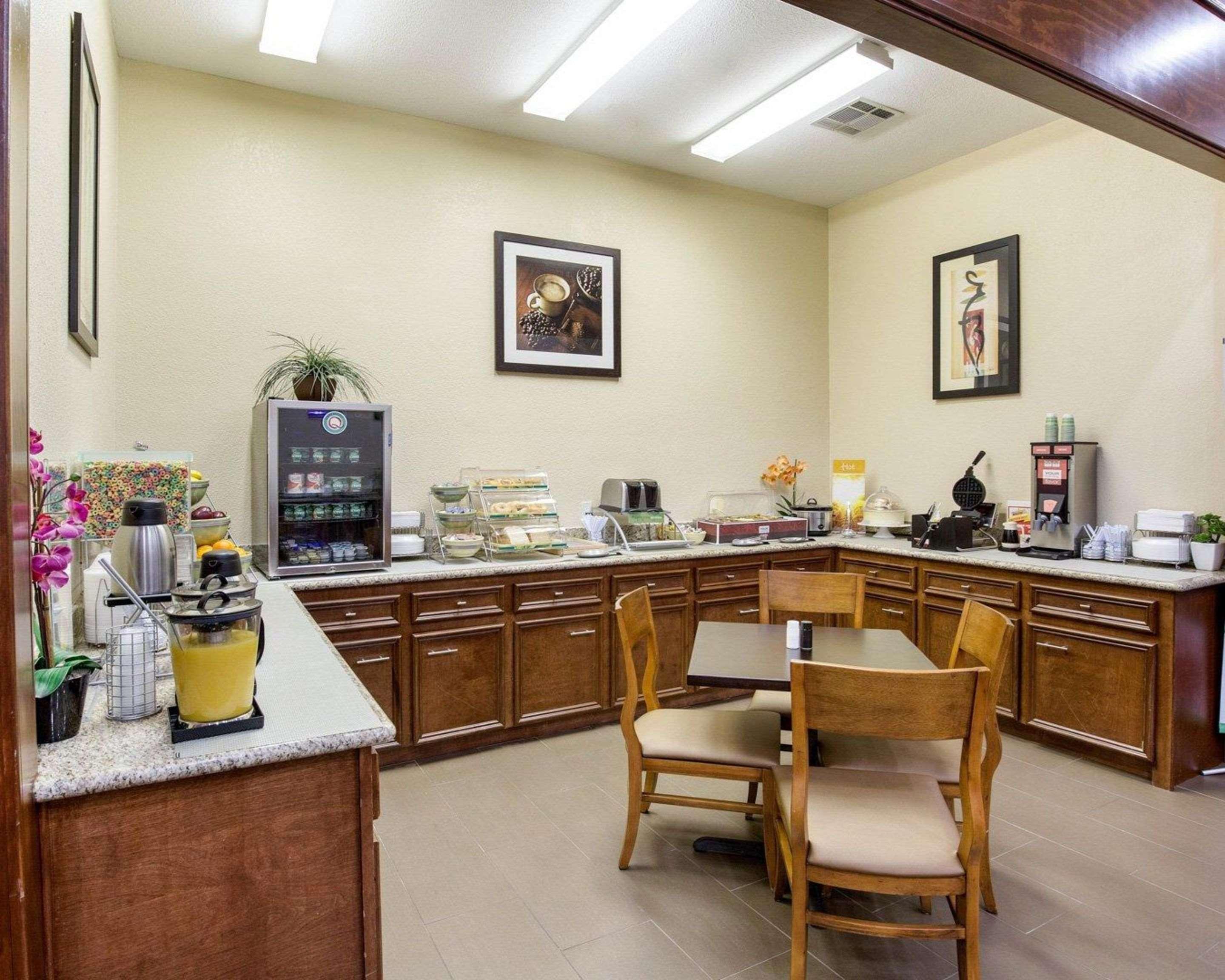 Quality Suites Houston Nw Cy-Fair Jersey Village Exteriér fotografie